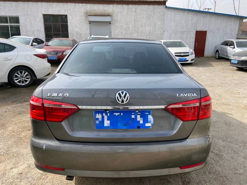 北京13年大众朗逸9