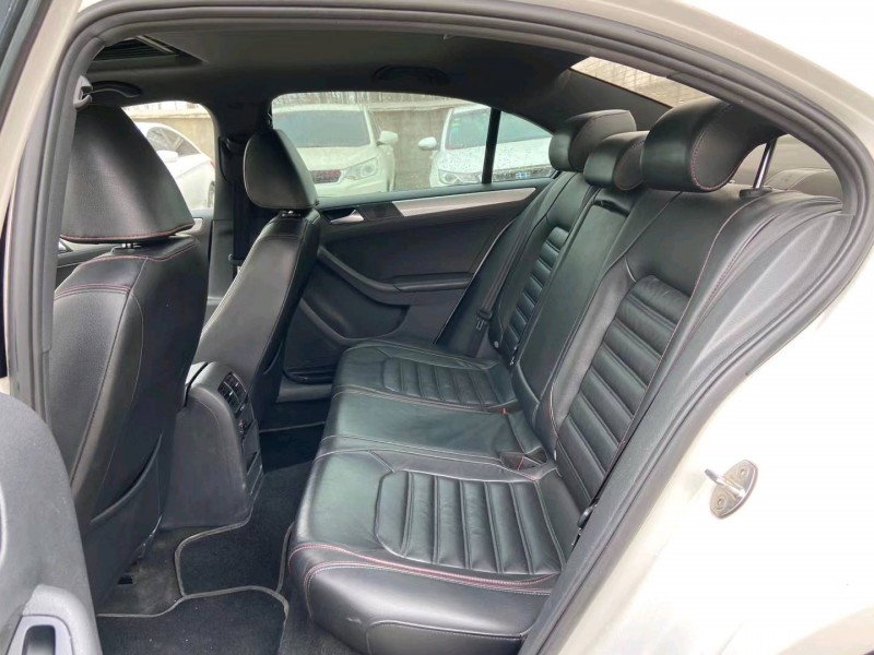 北京14年大众速腾6