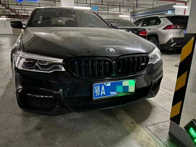 北京17年宝马5系1