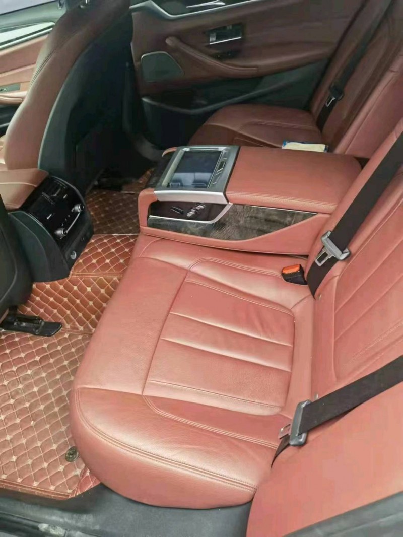 北京17年宝马5系6