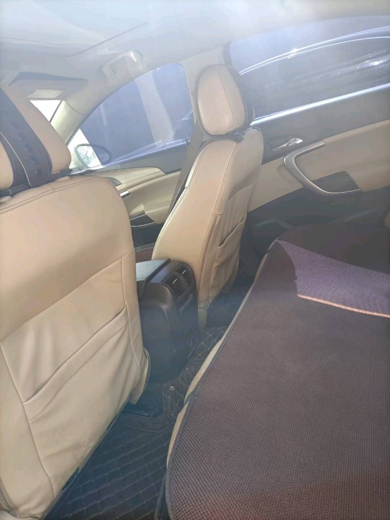 北京12年别克君威4