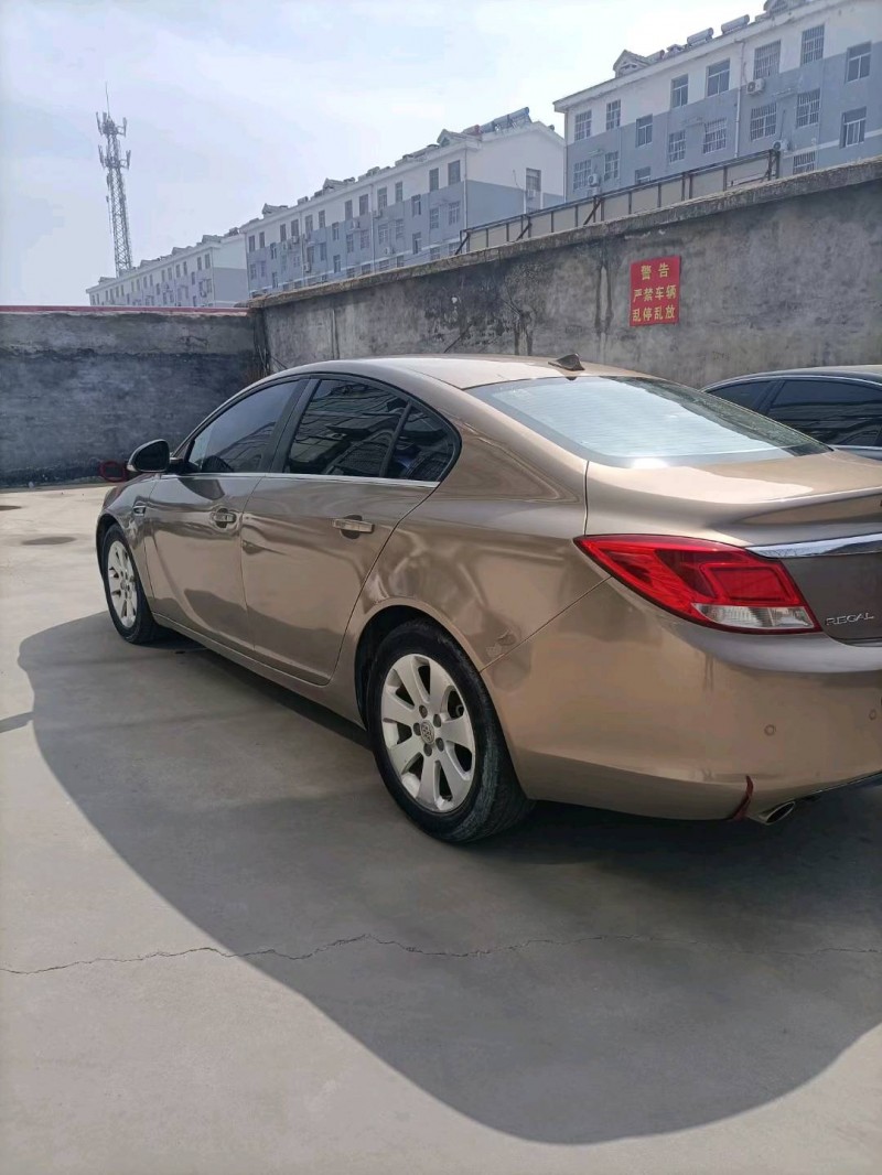 北京12年别克君威6