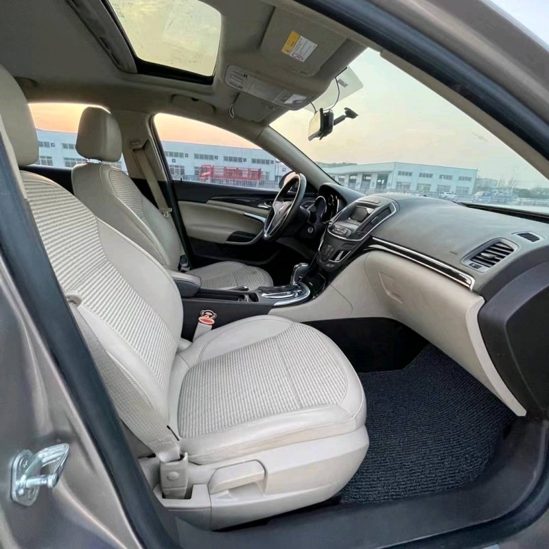 北京17年别克君威8