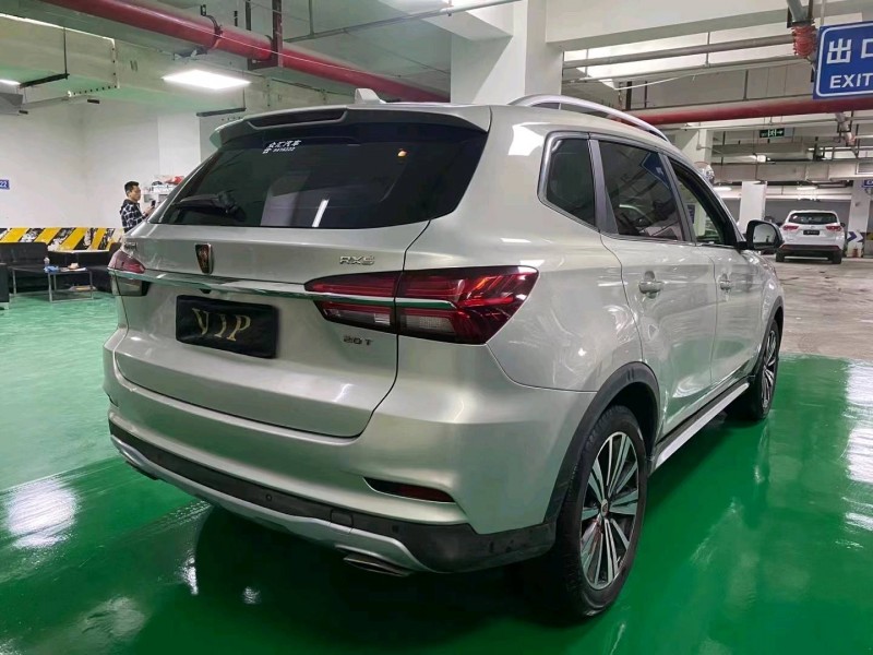 成都21年榮威RX59