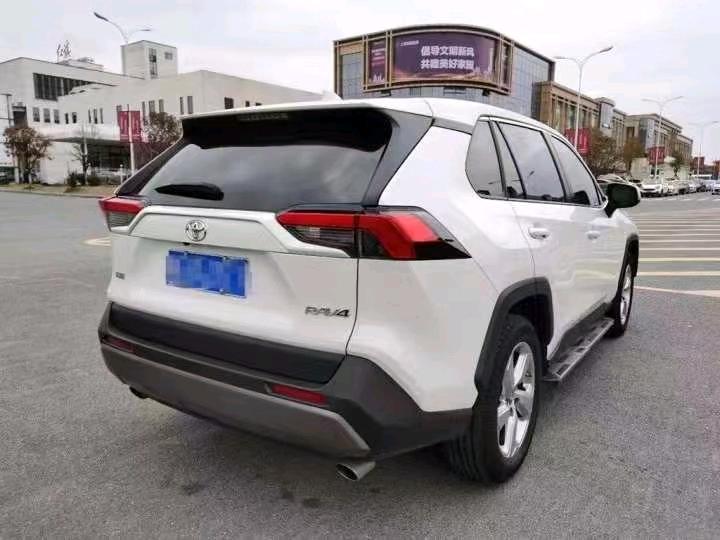 莆田21年豐田RAV4榮放7