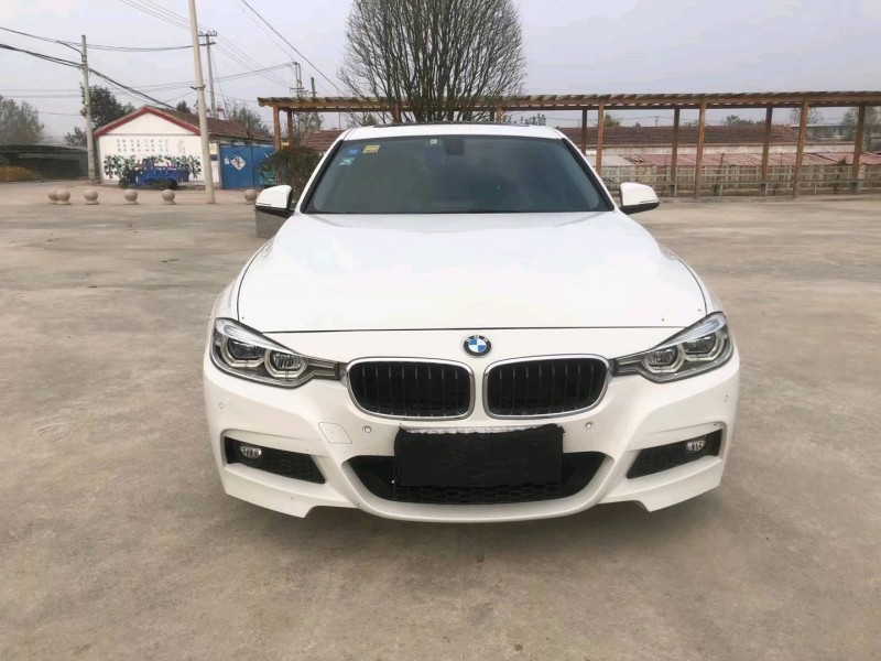 北京17年宝马3系1