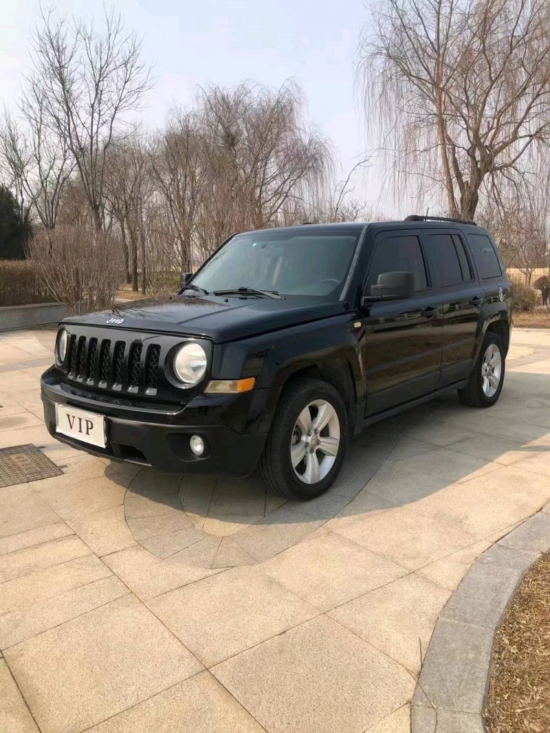 棗莊14年Jeep自由客3