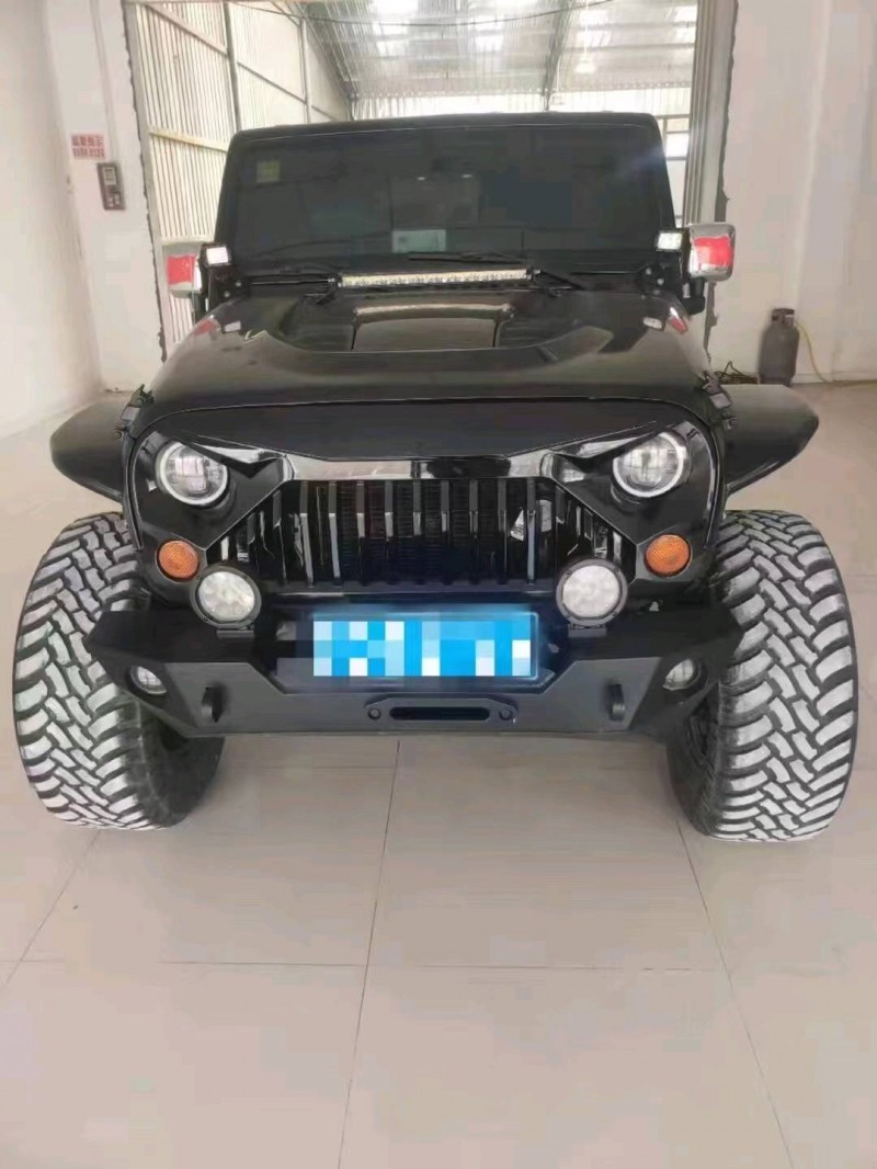 棗莊10年Jeep牧馬人7