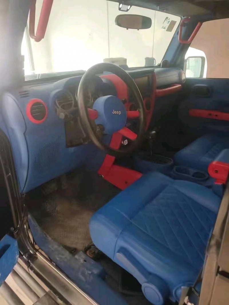 棗莊10年Jeep牧馬人4