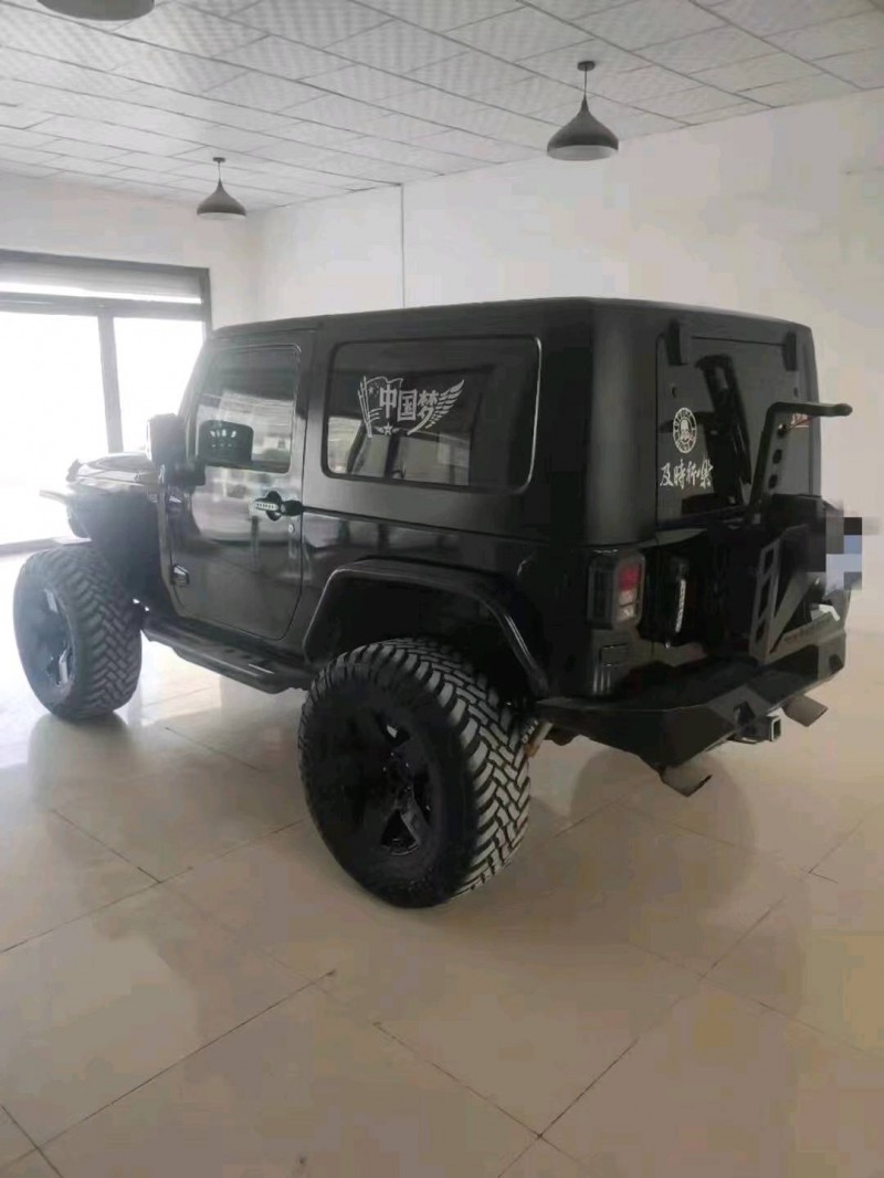棗莊10年Jeep牧馬人1