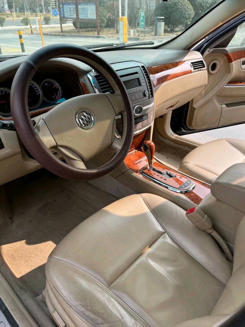 枣庄09年别克君越7