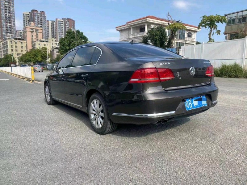 深圳15年大众迈腾7