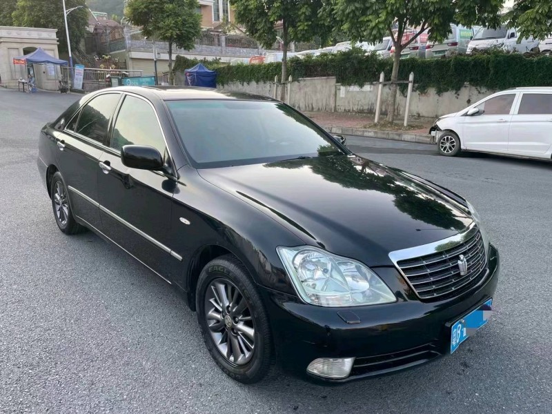 深圳08年丰田皇冠2