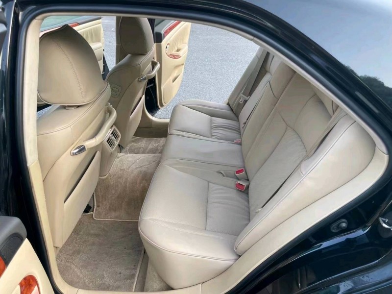 深圳08年丰田皇冠5