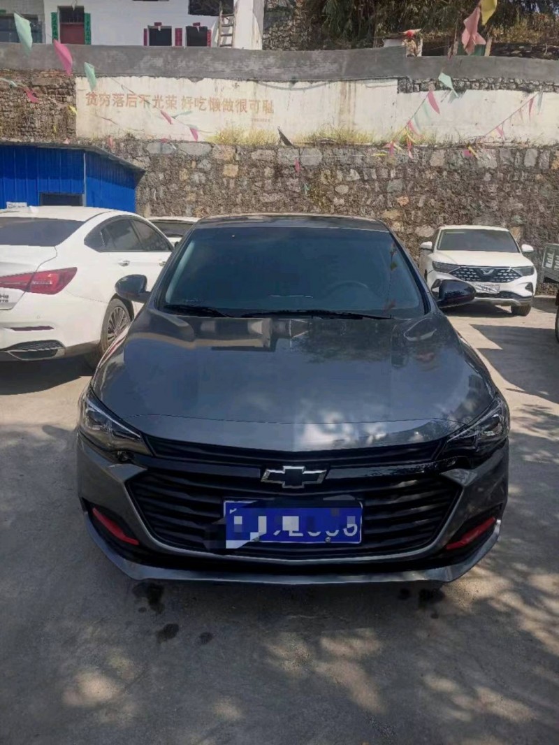 遵义19年雪佛兰科鲁泽1