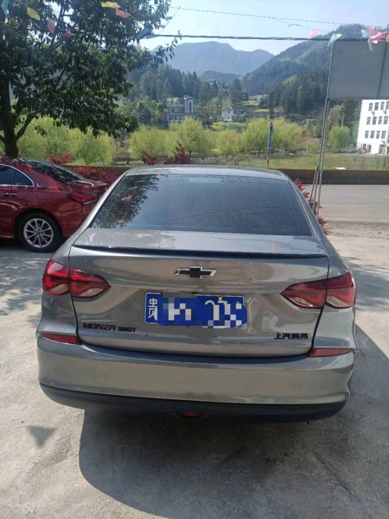 遵义19年雪佛兰科鲁泽3