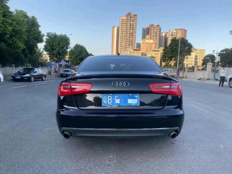 深圳14年奧迪A6L8