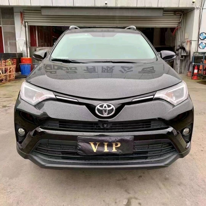 武漢18年豐田RAV4榮放1