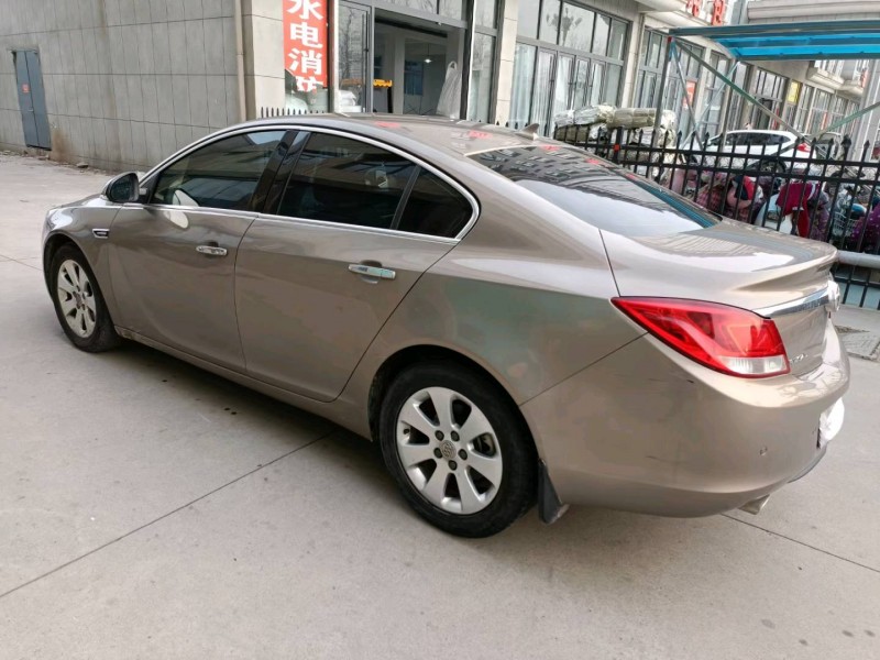 徐州12年别克君威6