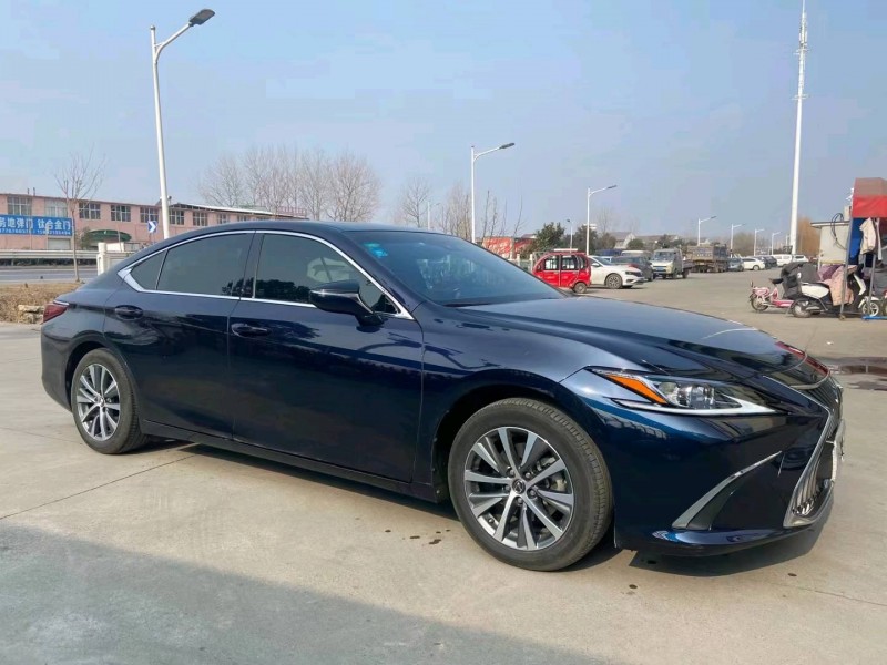 徐州20年雷克萨斯ES2