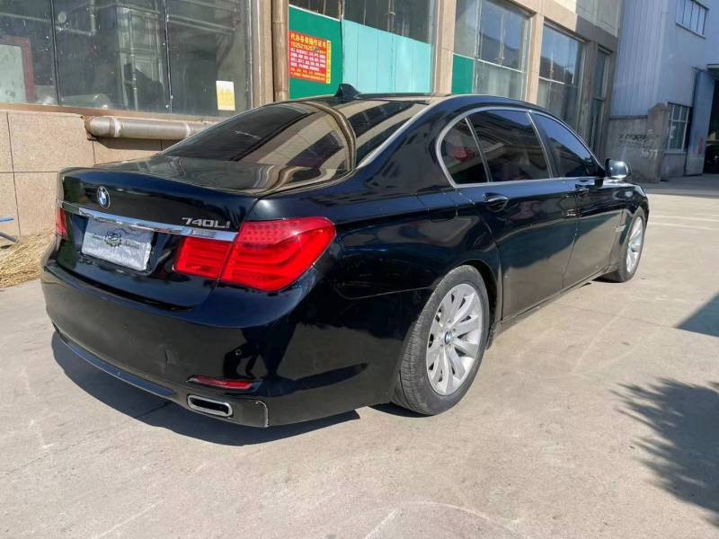 徐州10年宝马7系6