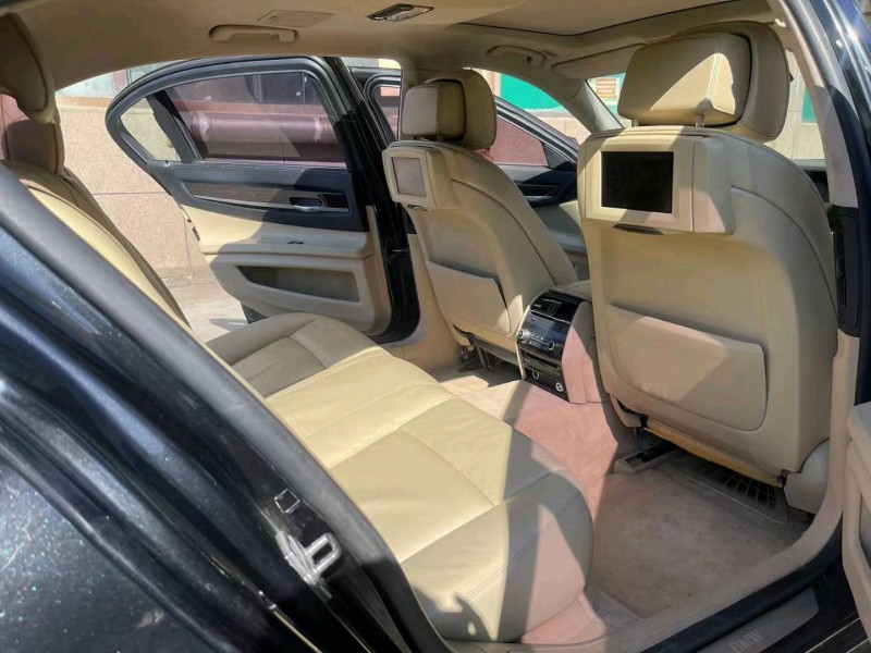 徐州10年宝马7系9