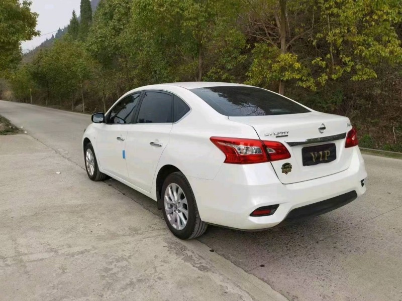 邵陽21年日產軒逸2