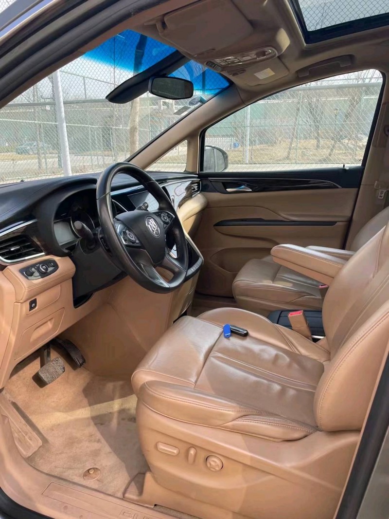 徐州18年别克GL86