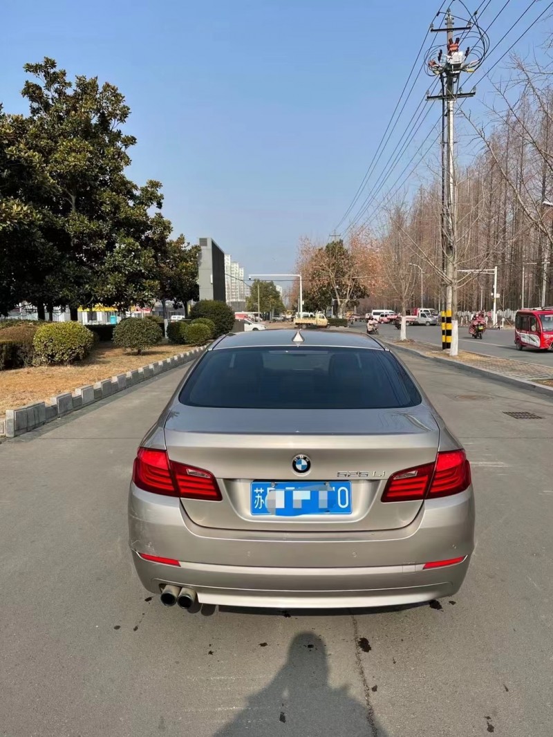 徐州13年宝马5系9