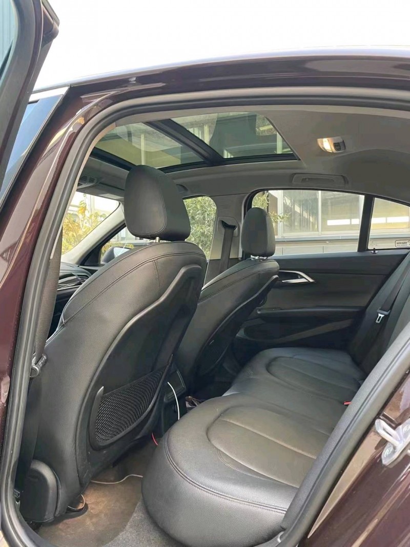 徐州18年宝马1系4