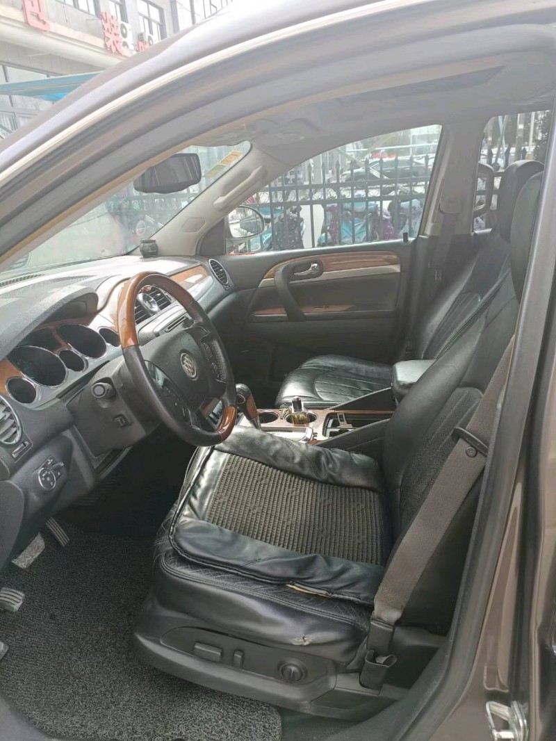 徐州09年别克昂科雷9