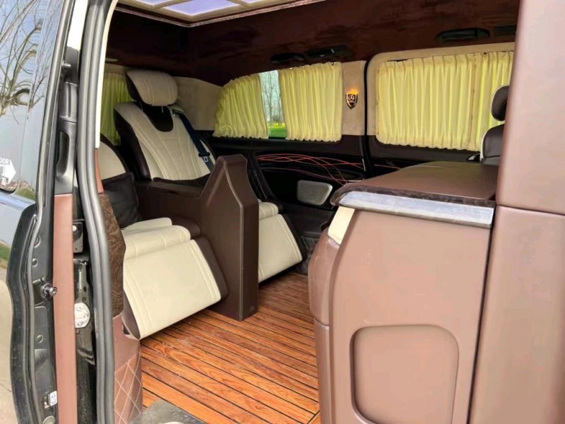 盐城20年奔驰维特斯7