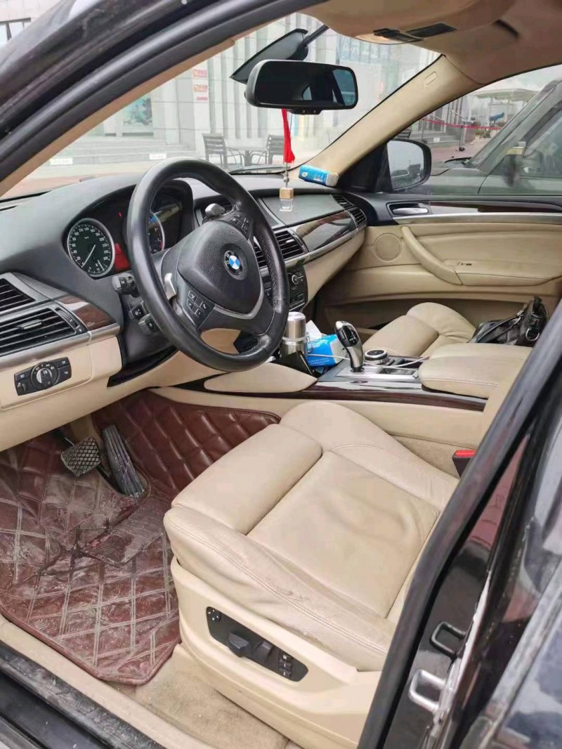 北京10年宝马X65