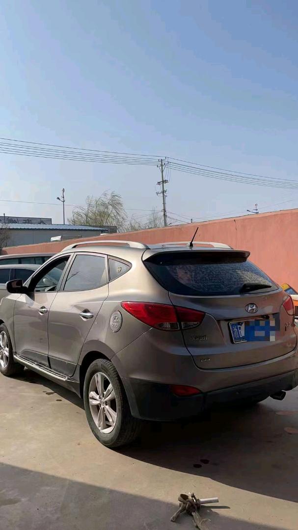 北京11年现代ix358