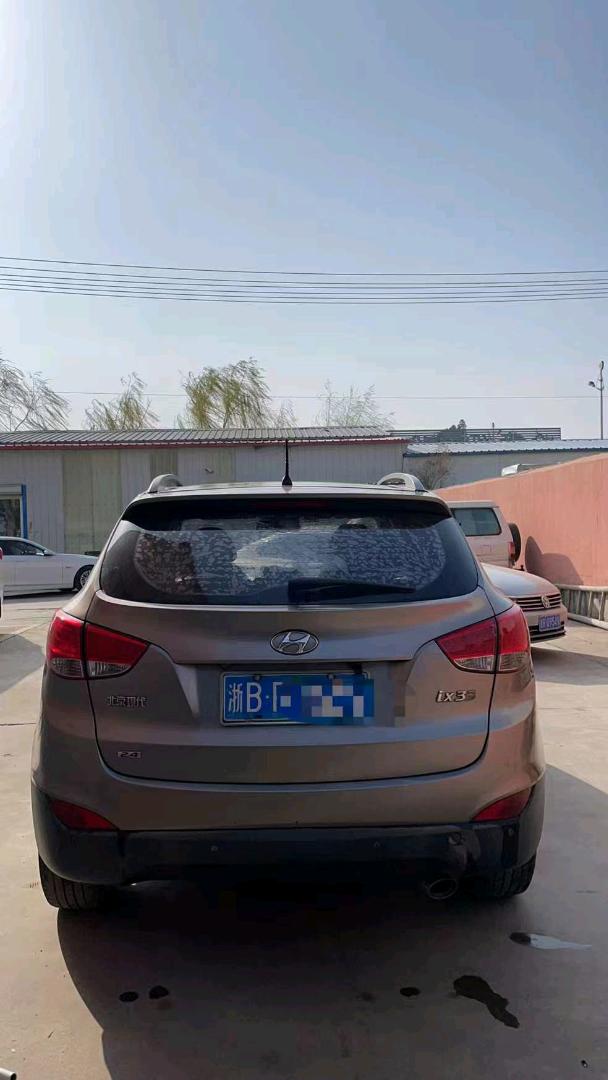 北京11年现代ix359