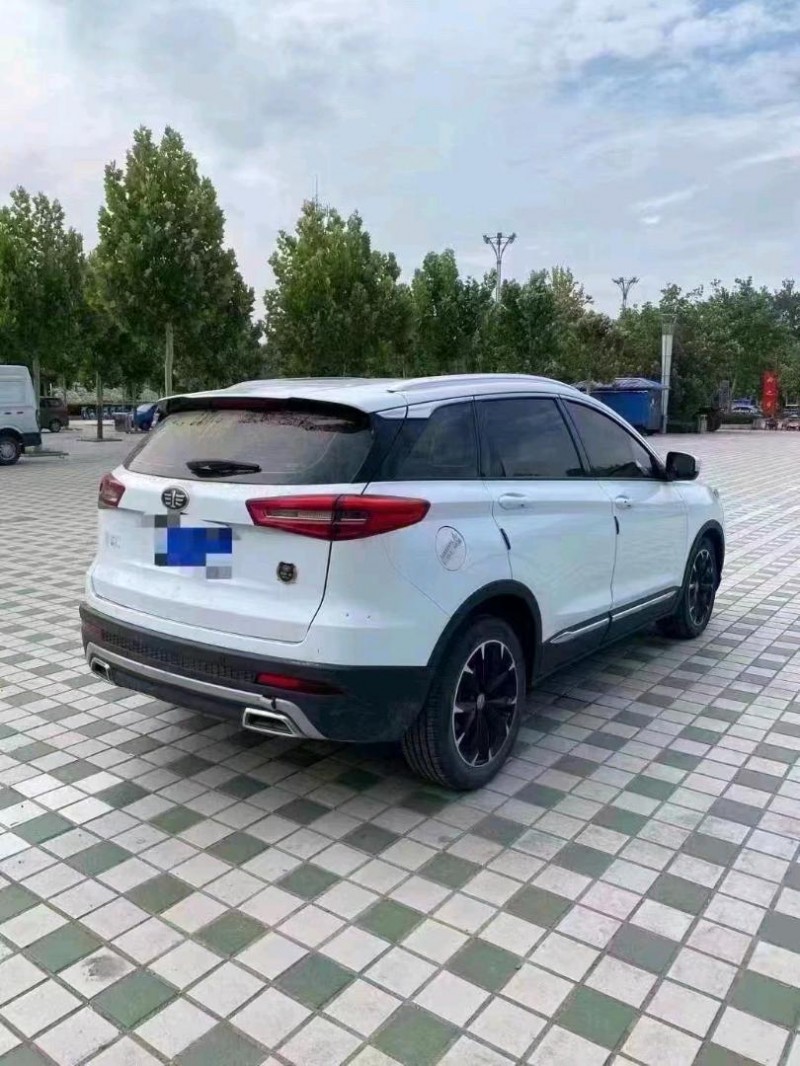 北京19年一汽森雅R96