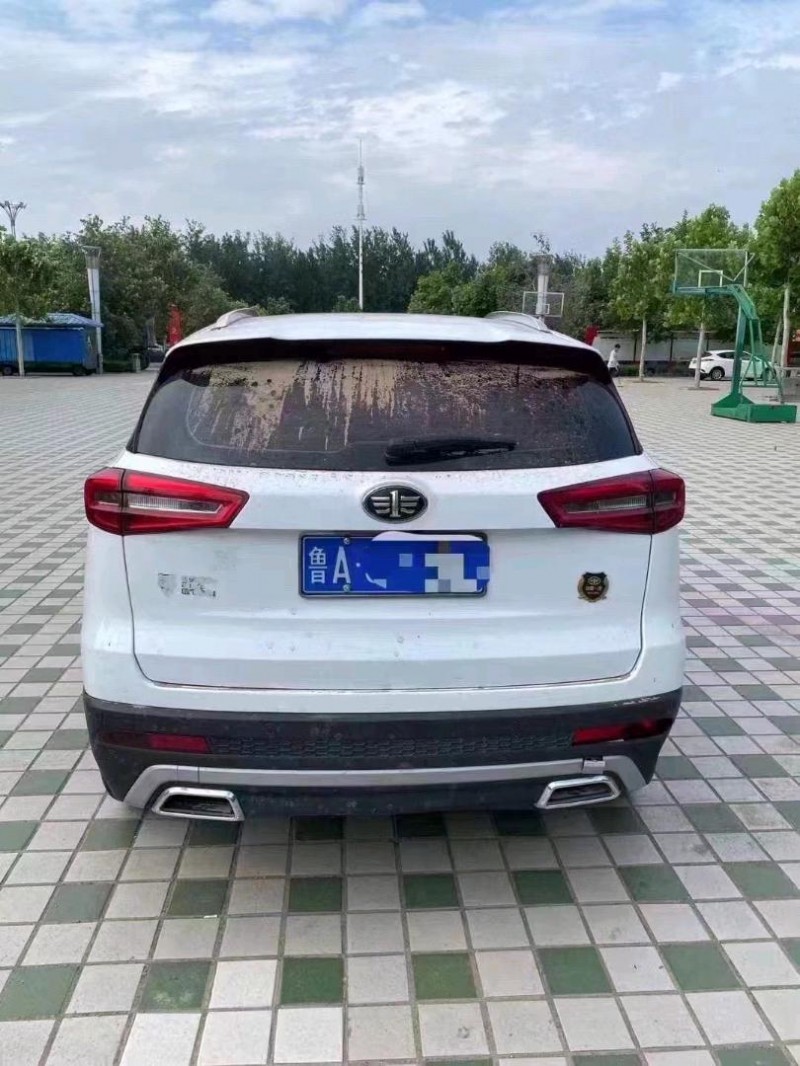 北京19年一汽森雅R98