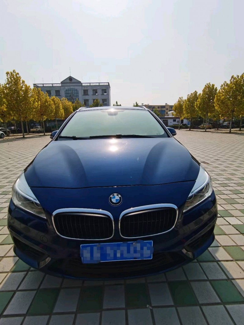 北京18年宝马2系1