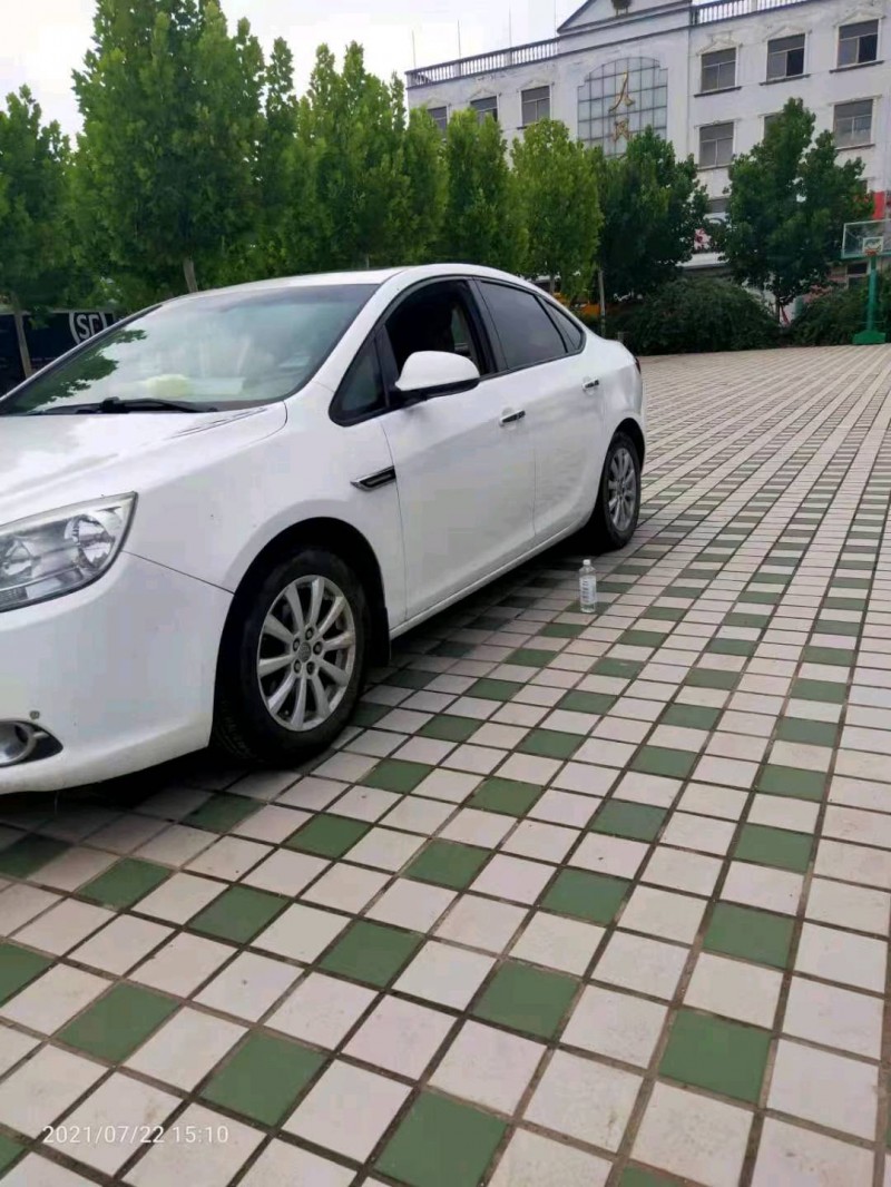 北京15年别克英朗GT2