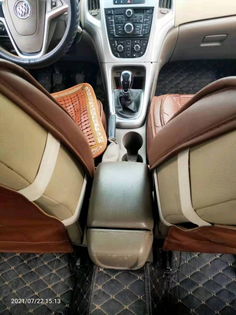 北京15年别克英朗GT3