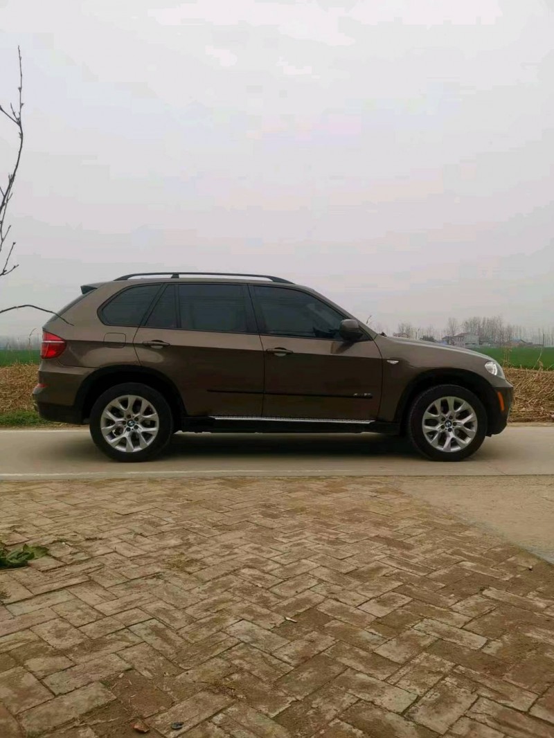 北京13年宝马X57