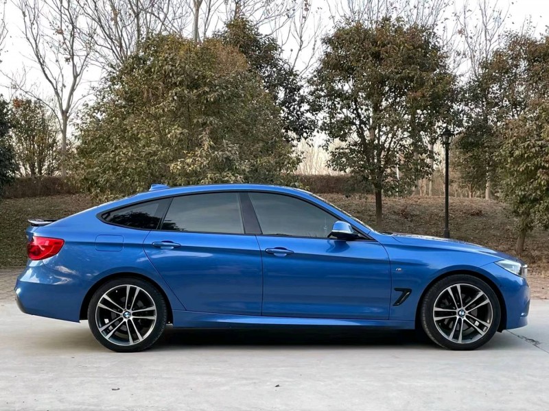 北京19年宝马3系7