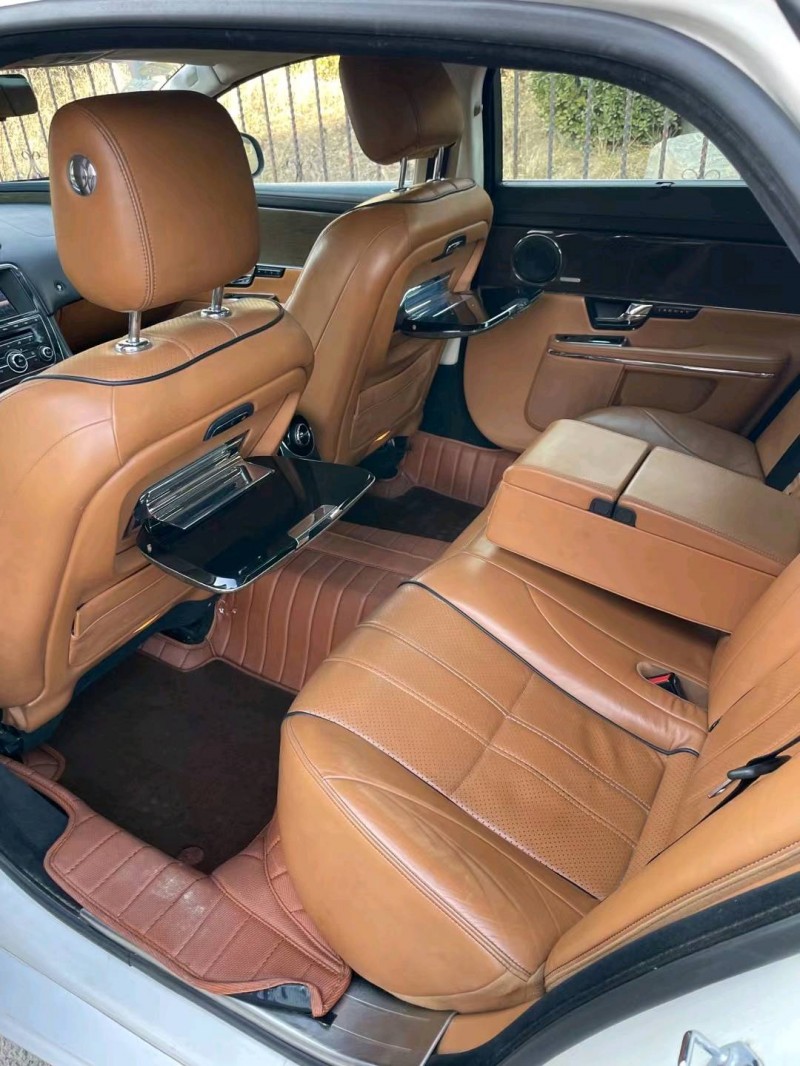 青岛10年捷豹XJ5