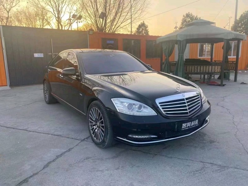 北京11年奔驰S3