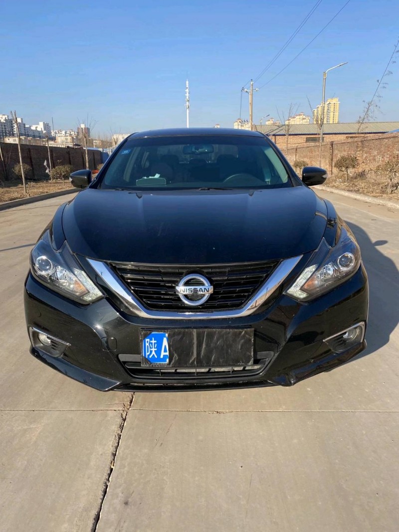 呂梁18年日產天籟1