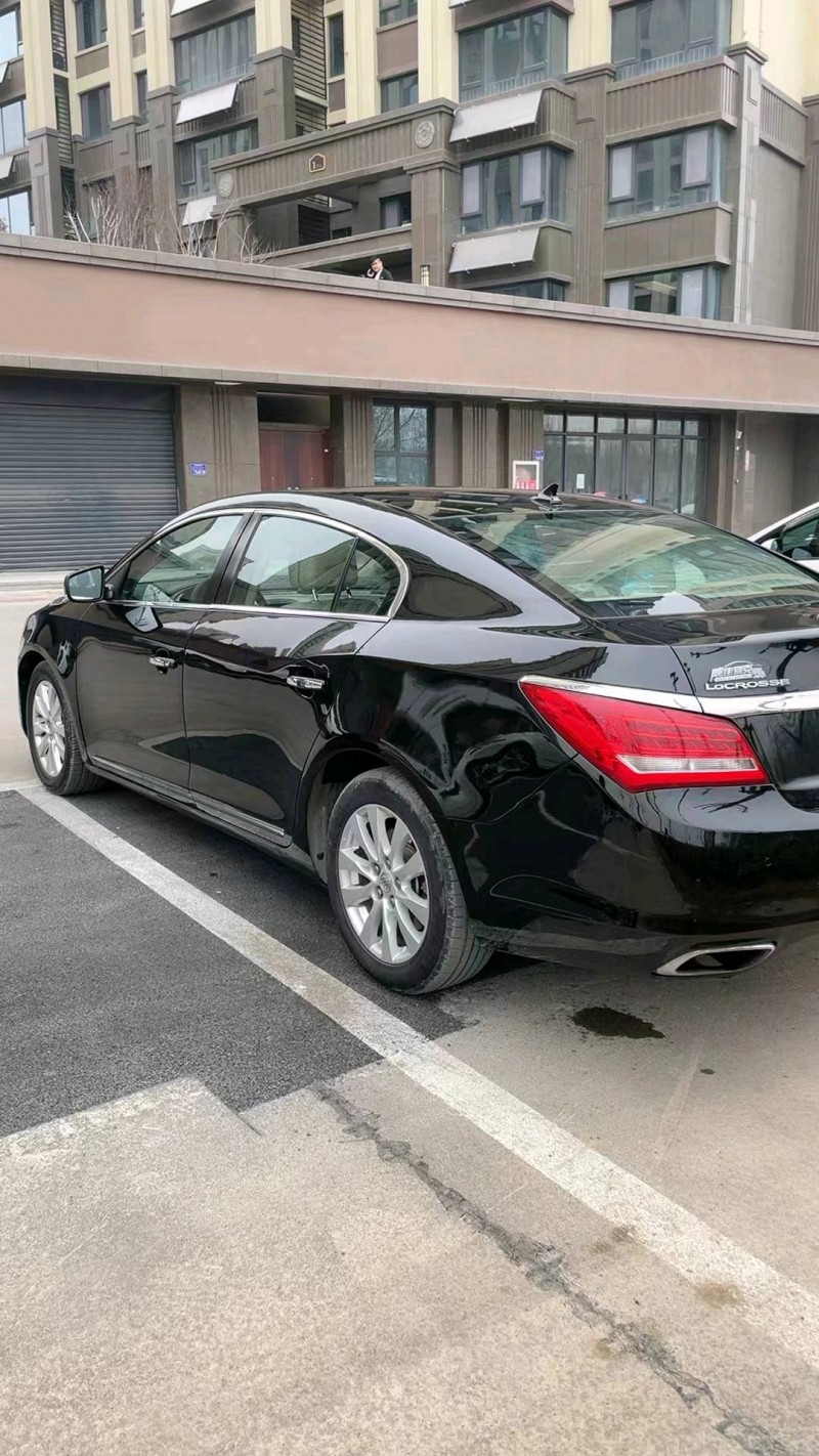 北京14年别克君越8