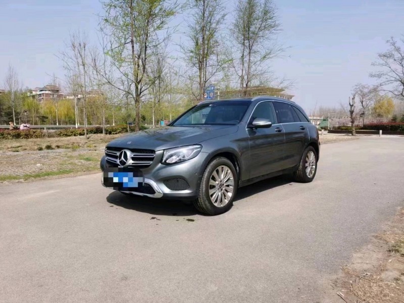 东营17年奔驰GLC2
