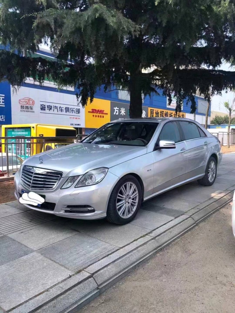东营11年奔驰E7