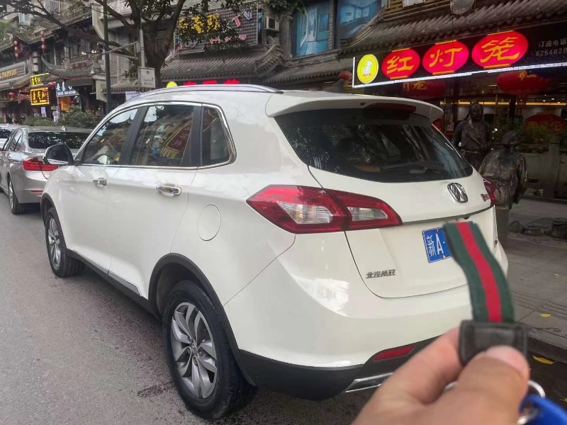 重慶18年北汽威旺S508