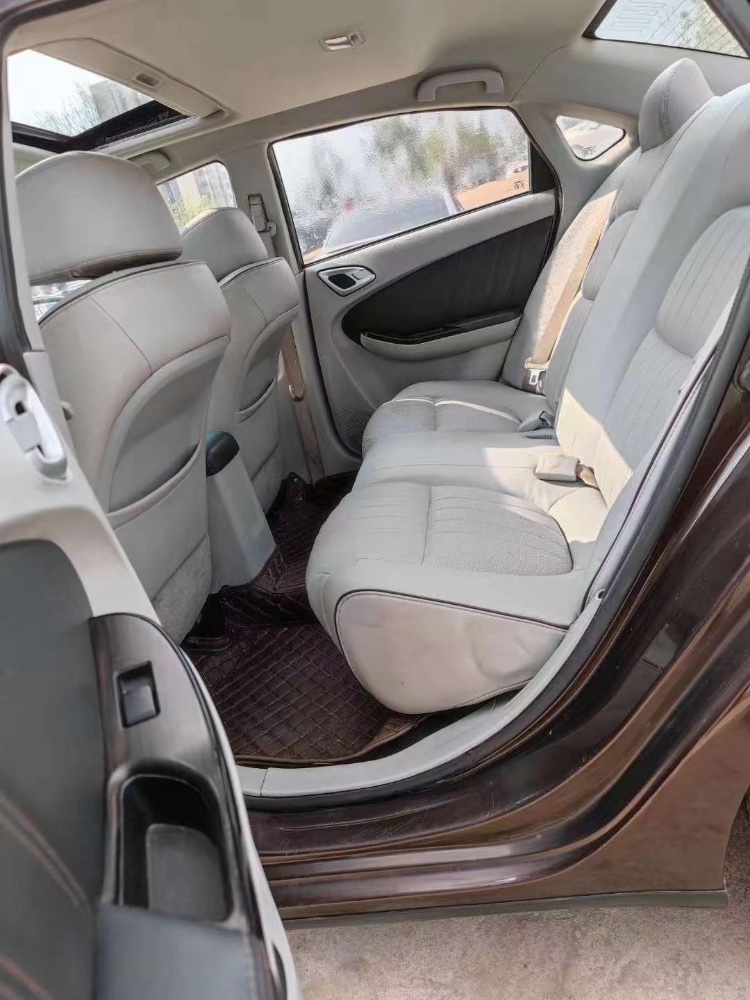 重慶16年納智捷U5 SUV9